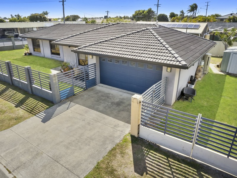 1 Yorkshire Drive, Banksia Beach QLD 4507