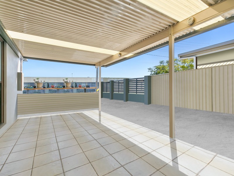 1 Yorkshire Drive, Banksia Beach QLD 4507