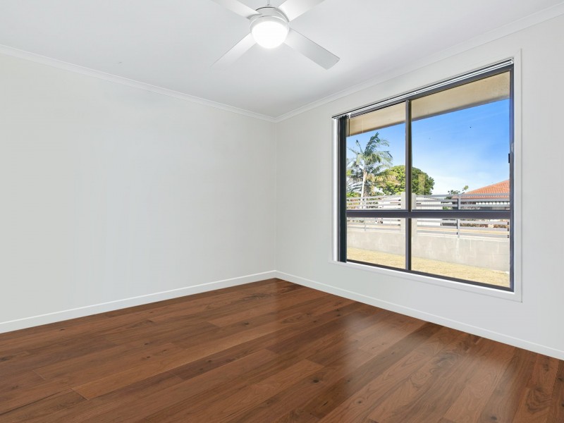 1 Yorkshire Drive, Banksia Beach QLD 4507