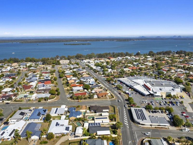 1 Yorkshire Drive, Banksia Beach QLD 4507