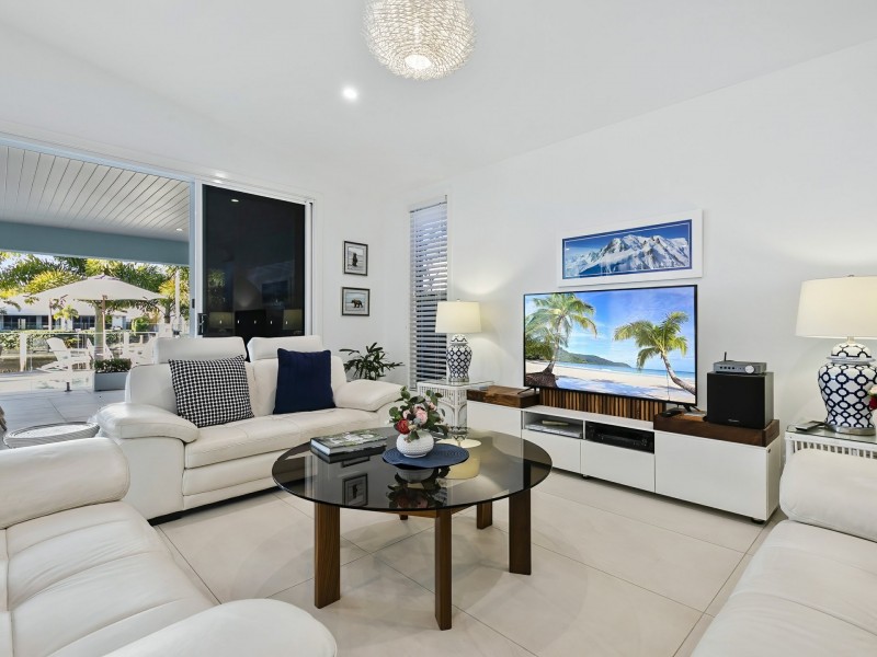 17 Baza Place, Banksia Beach QLD 4507