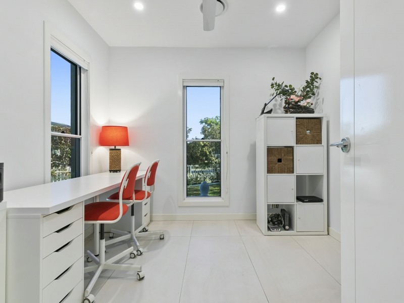 17 Baza Place, Banksia Beach QLD 4507