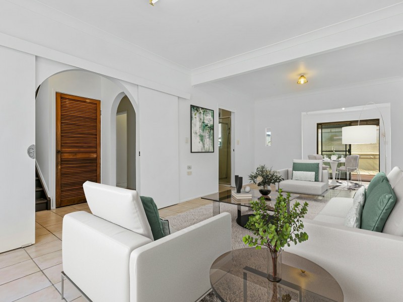 9 Hazell Avenue, Banksia Beach QLD 4507