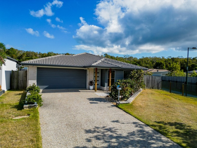 67 Bora Place, Ningi QLD 4511
