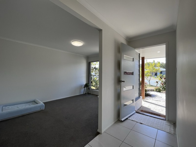 67 Bora Place, Ningi QLD 4511