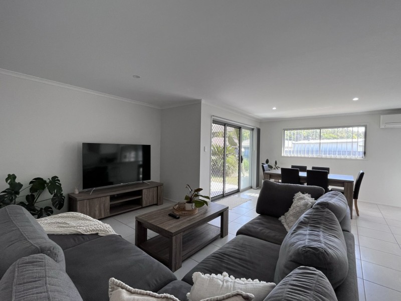 67 Bora Place, Ningi QLD 4511