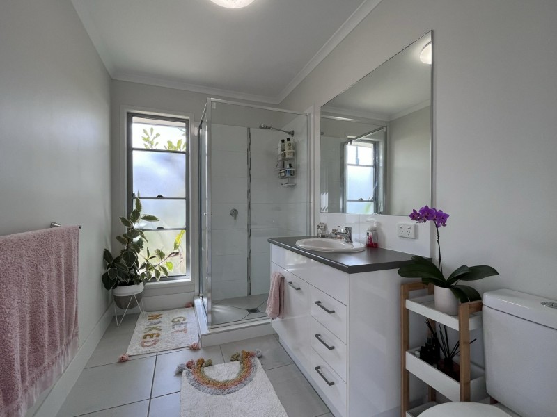 67 Bora Place, Ningi QLD 4511