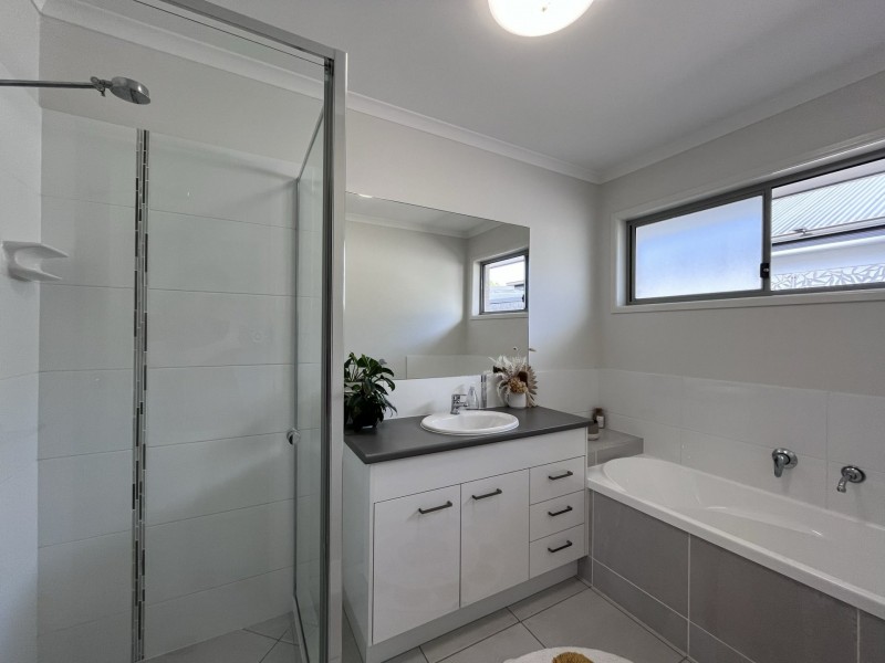 67 Bora Place, Ningi QLD 4511