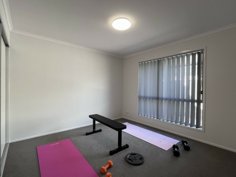 67 Bora Place, Ningi QLD 4511