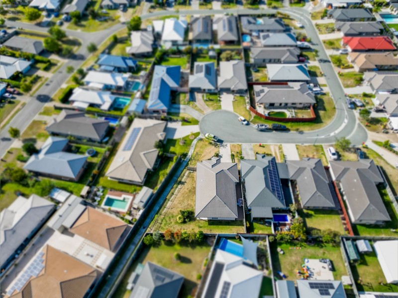 67 Bora Place, Ningi QLD 4511