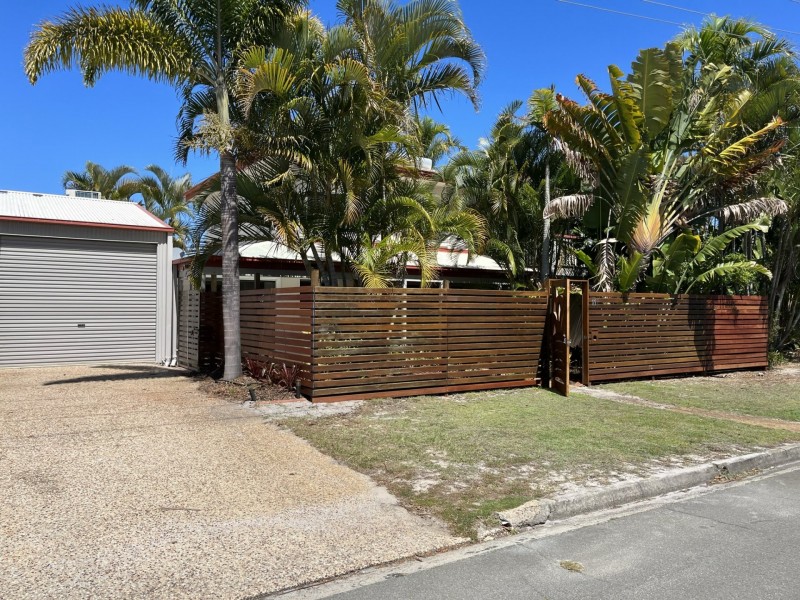 11 Brookes Crescent, Woorim QLD 4507