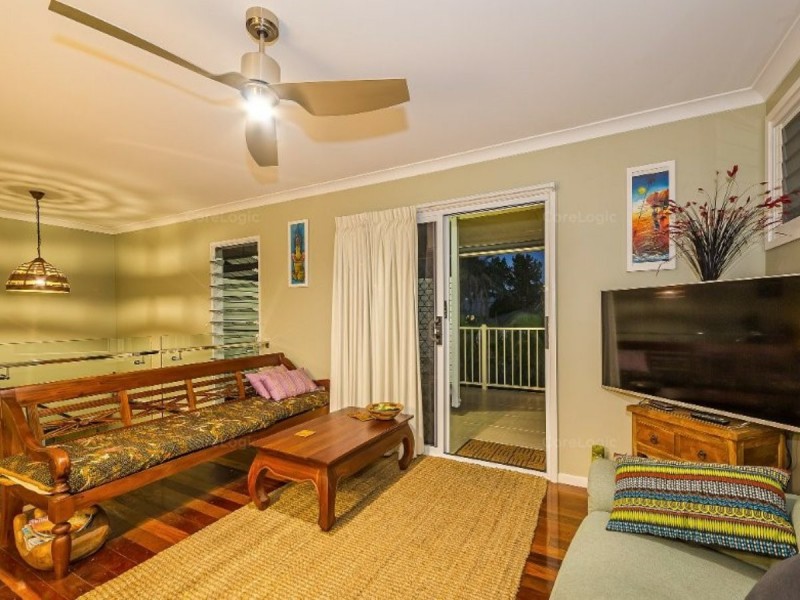 14 Cormorant Street, Bongaree QLD 4507