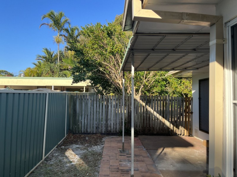 2/3 Bracken Street, Woorim QLD 4507
