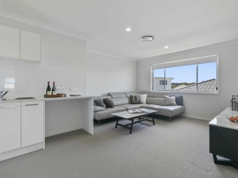 2 Callisia Crescent, Banksia Beach QLD 4507