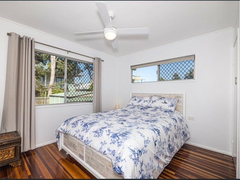 2 Clayton Street, Woorim QLD 4507