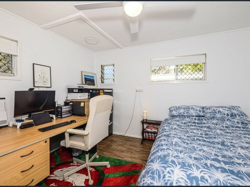 2 Clayton Street, Woorim QLD 4507