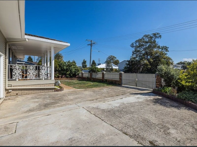 2 Clayton Street, Woorim QLD 4507