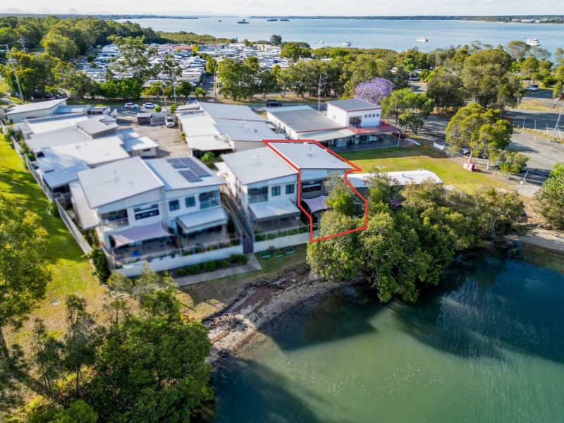 1/4 Kal Ma Kuta Drive, Sandstone Point QLD 4511