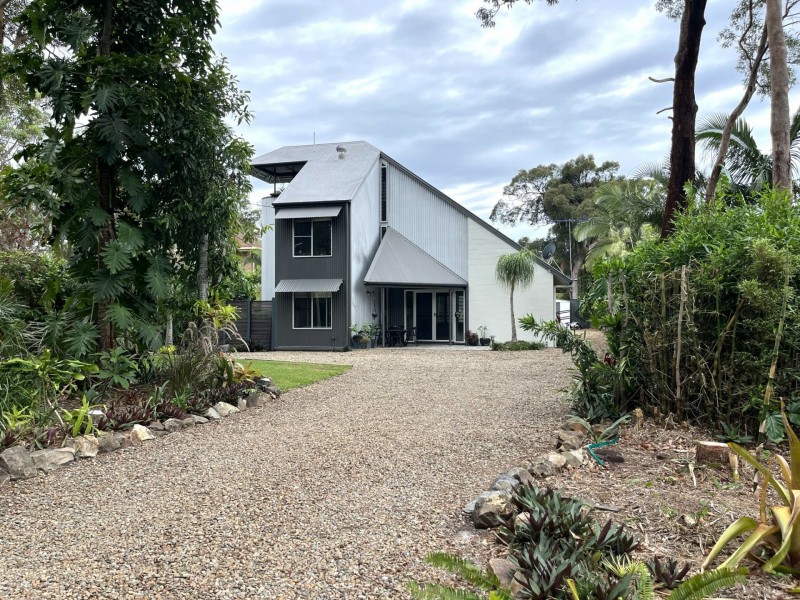 178 White Patch Esplanade, White Patch QLD 4507