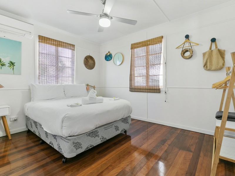 50 North Street, Woorim QLD 4507