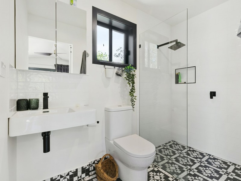 50 North Street, Woorim QLD 4507