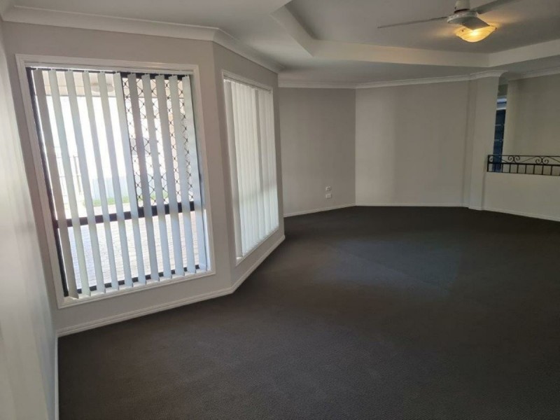 6 Avalon Street, Sandstone Point QLD 4511