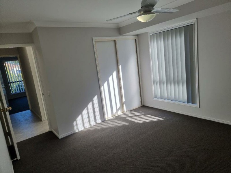 6 Avalon Street, Sandstone Point QLD 4511