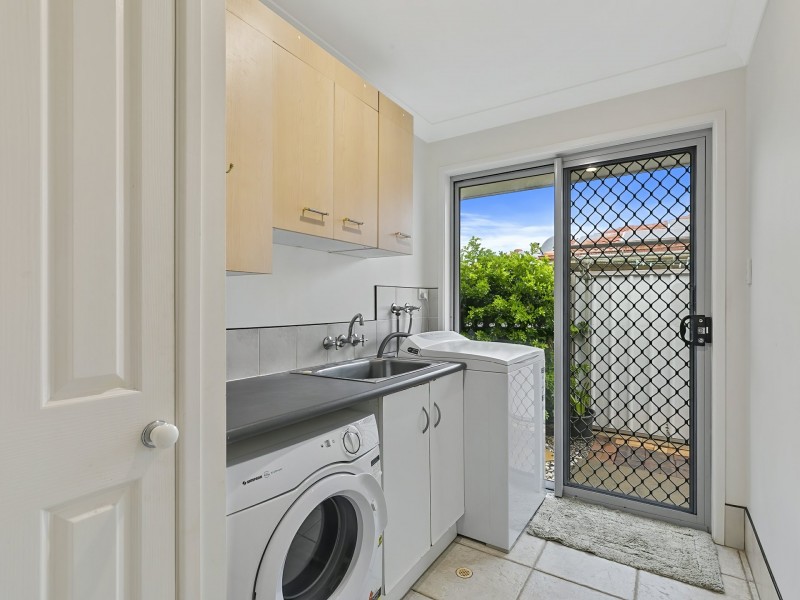 34 Protea Drive, Bongaree QLD 4507