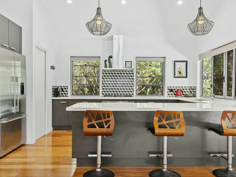 6 Anjanette Street, Woorim QLD 4507