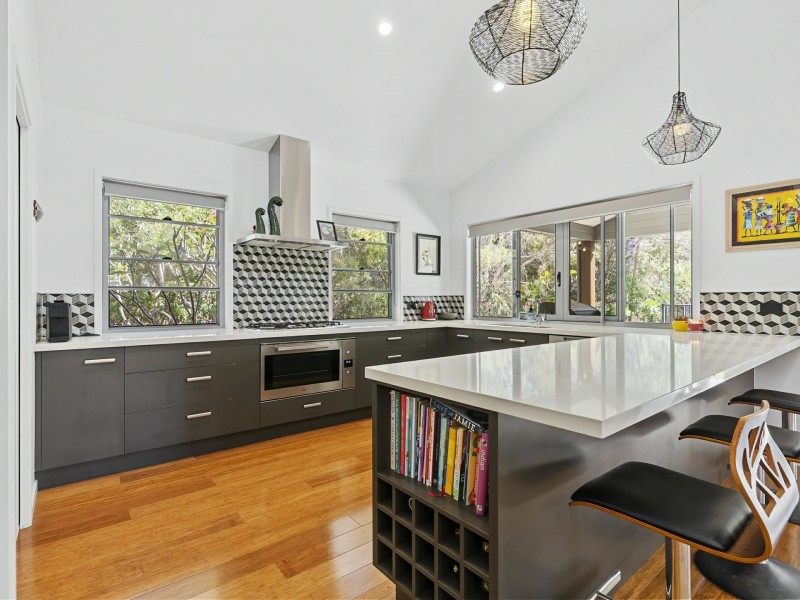 6 Anjanette Street, Woorim QLD 4507