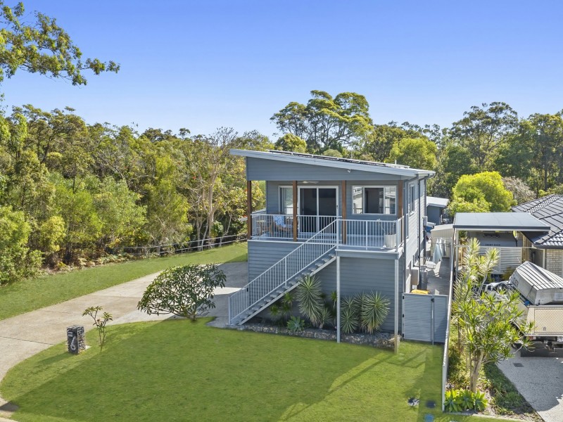 6 Anjanette Street, Woorim QLD 4507