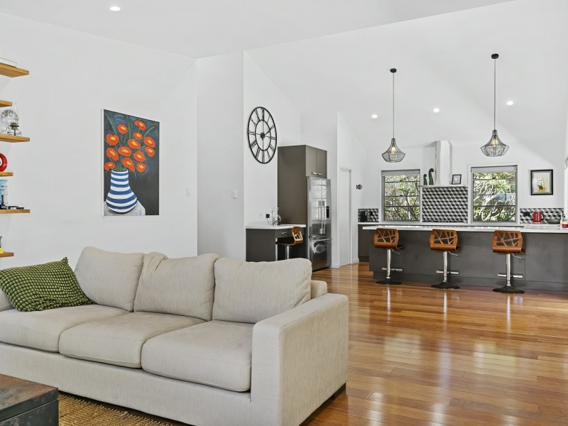 6 Anjanette Street, Woorim QLD 4507