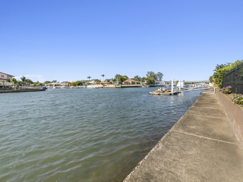 45 Dolphin Drive, Bongaree QLD 4507