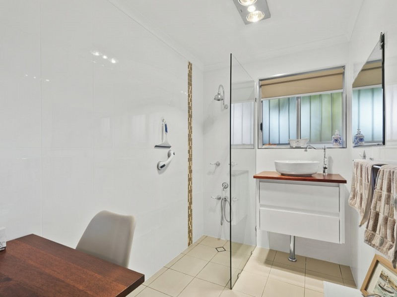 20 Mark Street, Morayfield QLD 4506