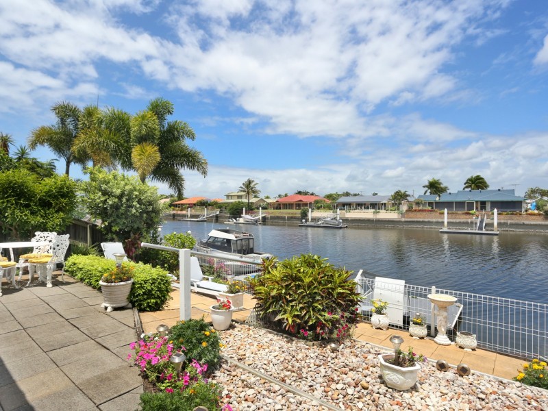 2/8 Tradewinds Drive, Banksia Beach QLD 4507