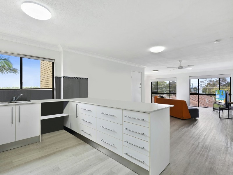4/6 Marbrin Close, Bellara QLD 4507