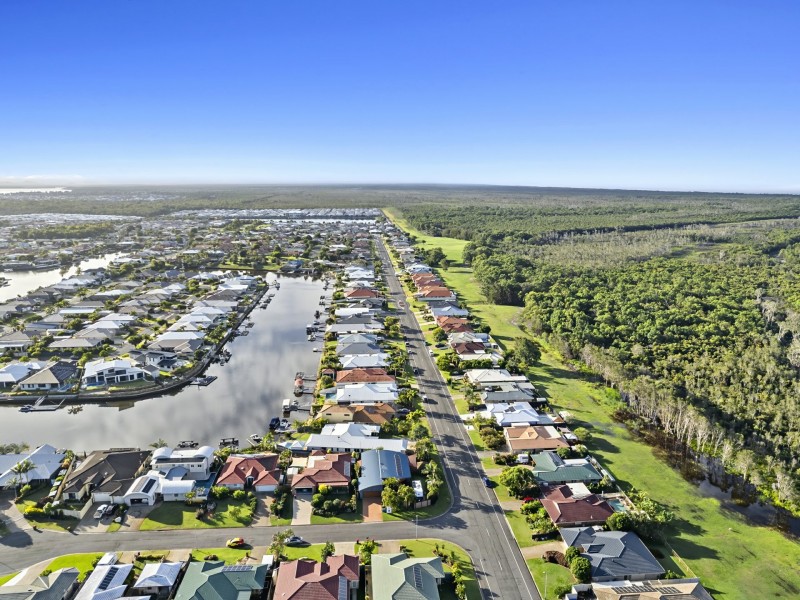 2 Tamala Court, Bongaree QLD 4507