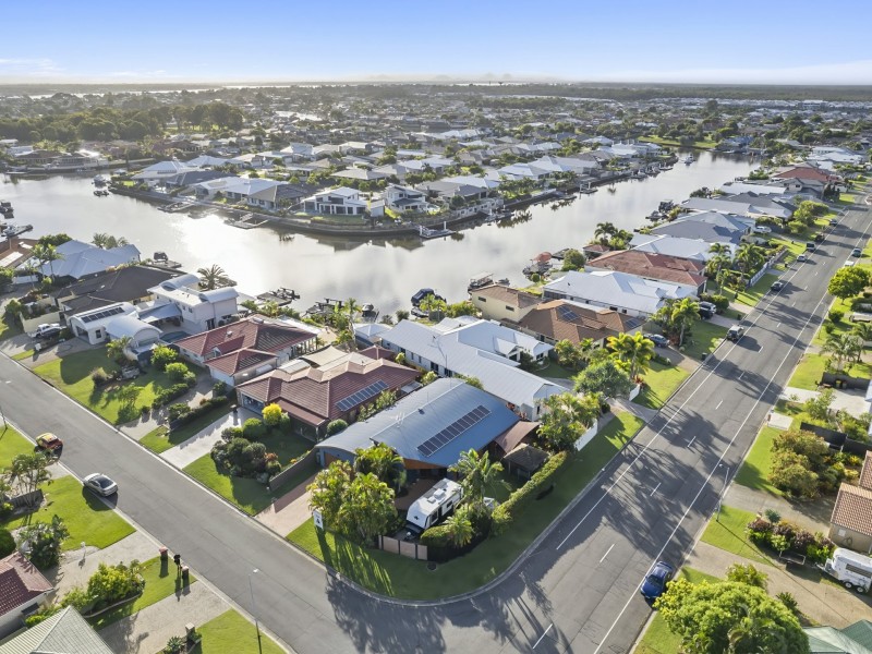 2 Tamala Court, Bongaree QLD 4507