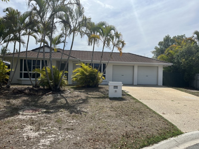19 Winch Court, Banksia Beach QLD 4507