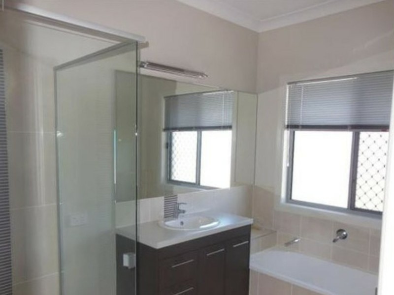 6A Vanillailily Close, Banksia Beach QLD 4507