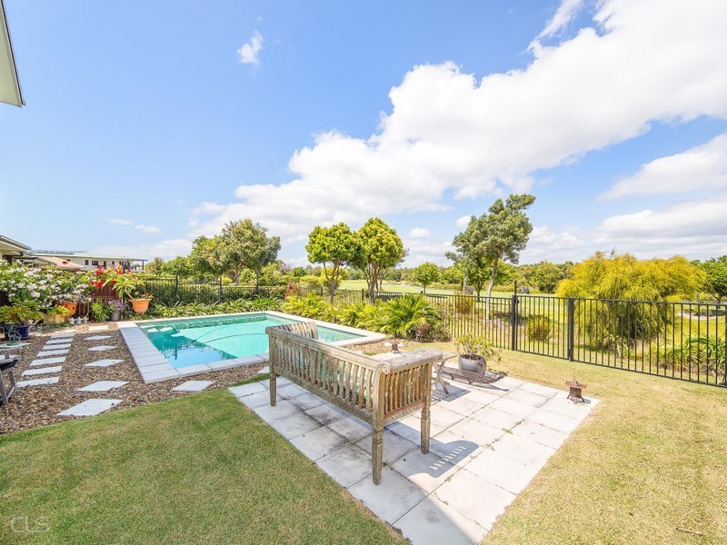 51 Dunebean Drive, Banksia Beach QLD 4507