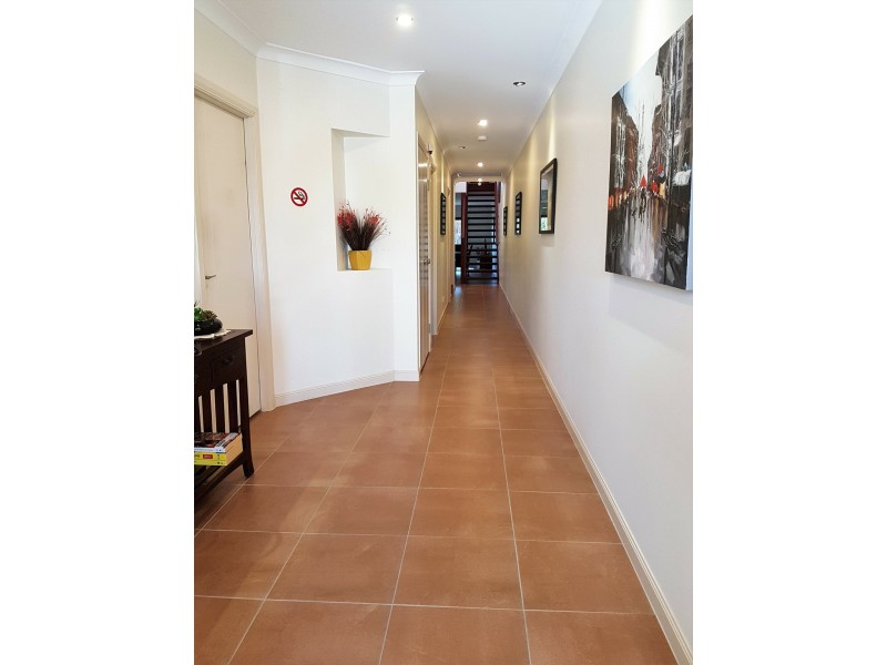 2/2 Vanillalily Close, Banksia Beach QLD 4507