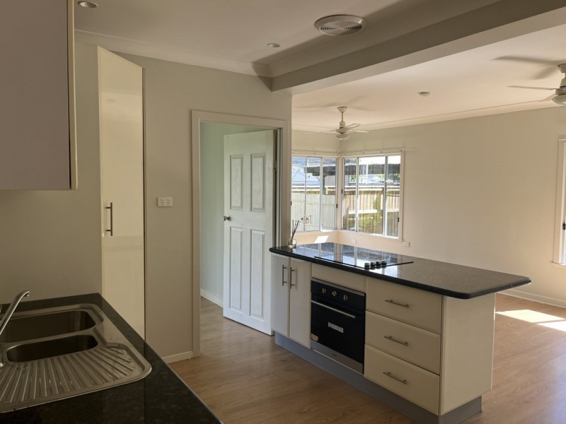 1/3 Bracken Street, Woorim QLD 4507