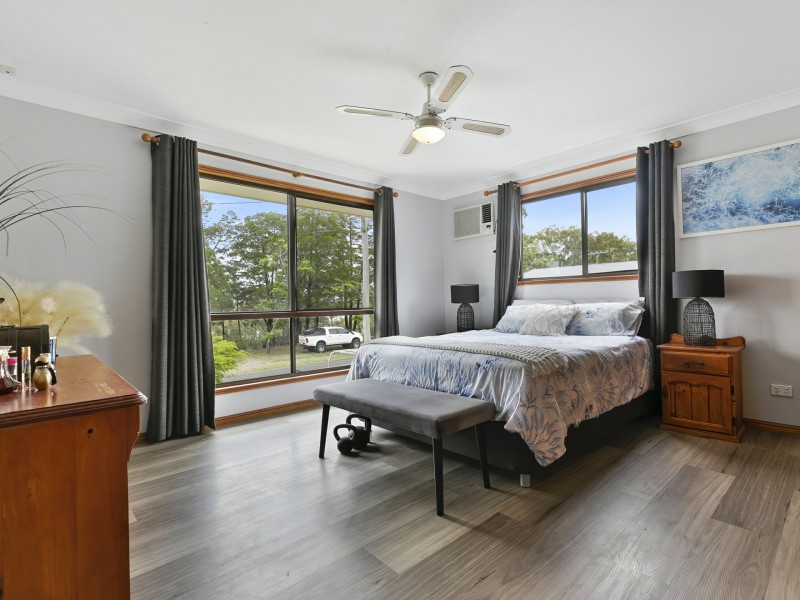 35 Moffatt Esplanade, Toorbul QLD 4510