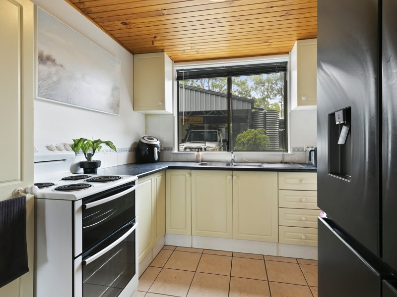 35 Moffatt Esplanade, Toorbul QLD 4510