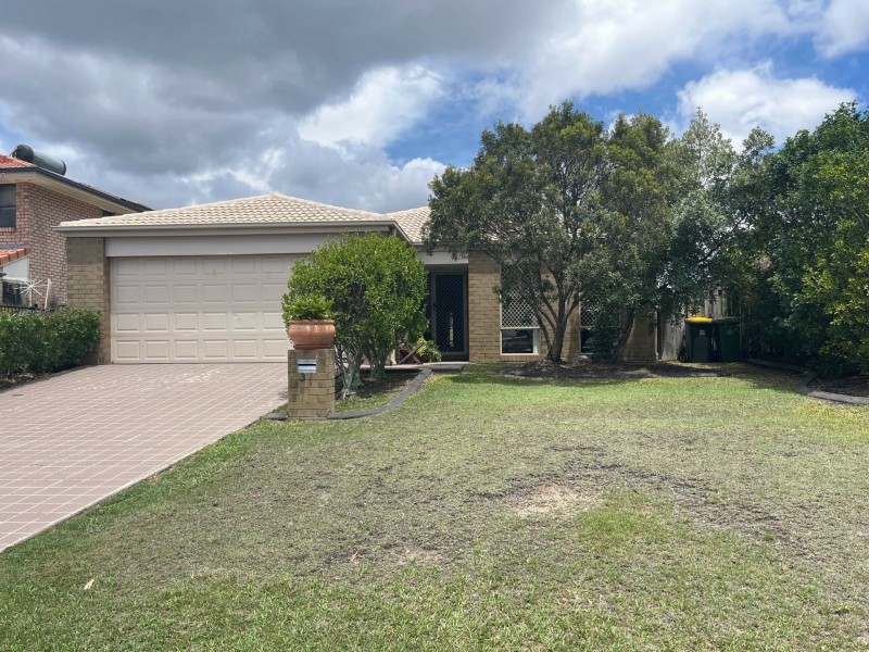32 Eimeo Place, Sandstone Point QLD 4511