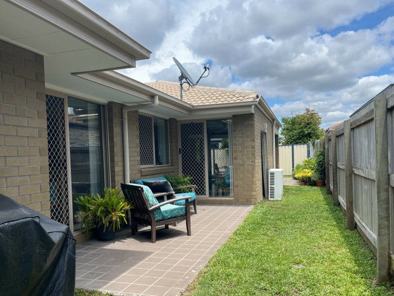 32 Eimeo Place, Sandstone Point QLD 4511