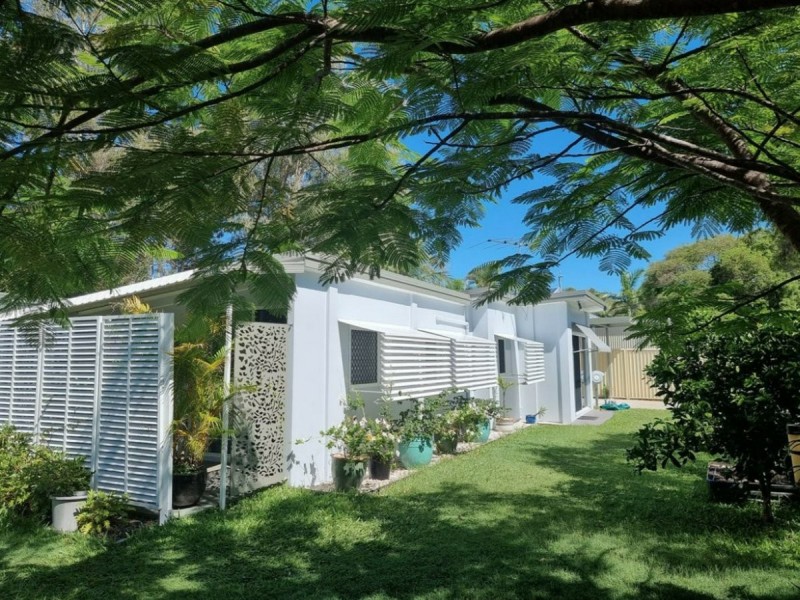 2 Lyrebird Lane, Bongaree QLD 4507