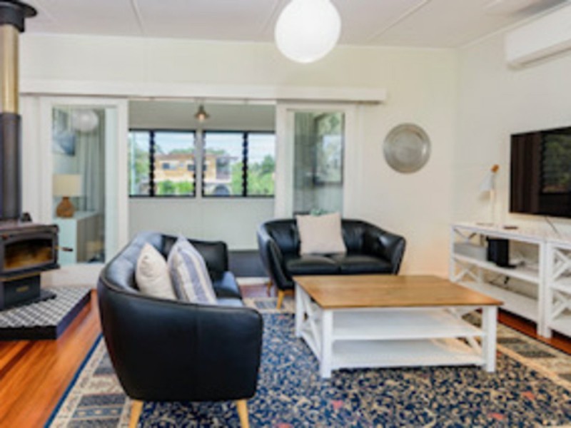 7 Hill Street, Bongaree QLD 4507