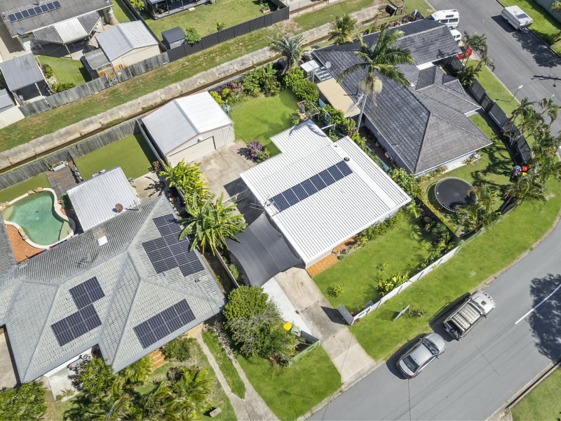 34 Kingfisher Drive, Bongaree QLD 4507